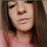 Diplomata al Liceo scientifico. Disponibile per insegnare matematica a ragazzi delle medie o del triennio, residenti a Brescia, ma non in provincia